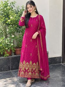 Beautiful Ranipink suit set