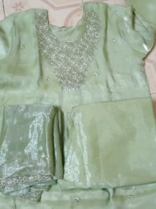 New Elegant Embellished Kurta