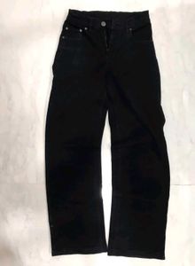 Black Straight-Wide Leg Jeans