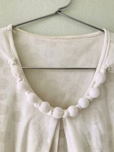 A White High Low Casual Wear Top