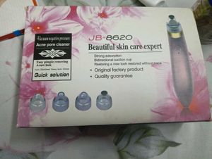 Facial Pore Cleaner