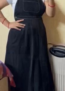 Chic Black Denim Pinafore Dress