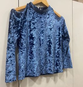 Women’s Blue Velvet Top