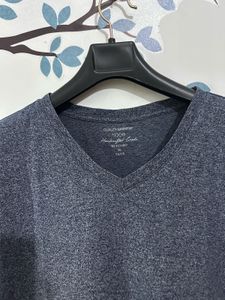 Men's V-Neck T-Shirt - Dark Grey (EUROPE)