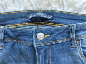 👖Flying Machine Blue Jeans with Paint Splatter