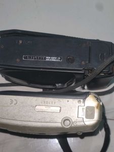 2 Vintage Film Cameras Yashica &amp; Konica