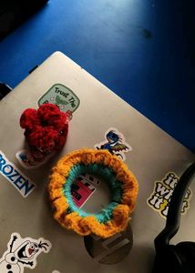 Crochet Handmade Scunchie and hair claw Set
