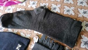 London Hat, Scarf &amp; Socks Set