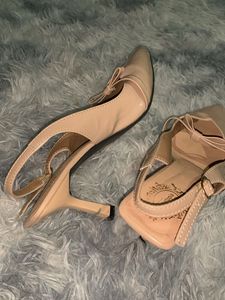 Chic Nude Slingback Heels with Bow Detail