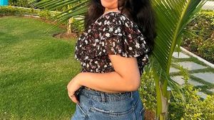 Floral Print Off-Shoulder Top
