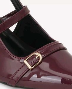 Chic Burgundy Patent Mary Jane Heels