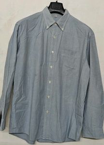 Price drop 🔥 🔥 Men's Light Blue Button-Down Shir