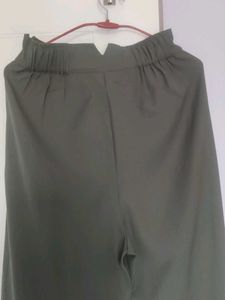 Elegant Wide Leg Trousers