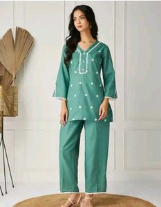 Stylish Glamorous Women Top & Bottom Sets*