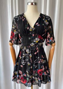 Floral Print V-Neck Romper