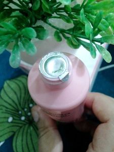 Party Dream Pink Body Lotion with perfume