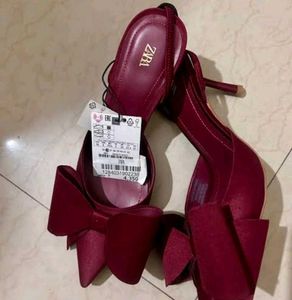 Zara Elegant Red Bow Heels