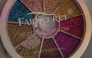 FabSecret 10 Color Glitter Eyeshadow Palette 🎨