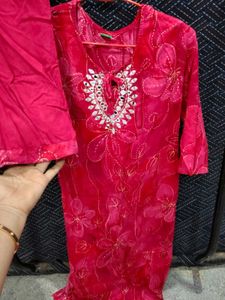 Vibrant Pink Kurta Set with Mirror Work
