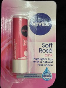 Nivea Soft Rose Pink Lip Balm