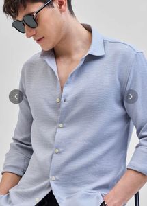 Men's Light Blue Button-Down Shirt