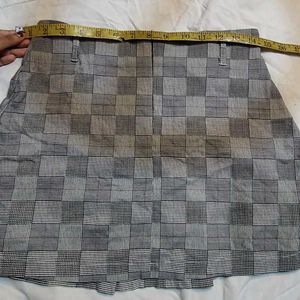 Plaid Pleated Mini Skirt