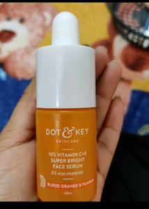 Dot And Key Vitamin C + E Super Bright Moisturiser And Serum Combo