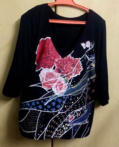Floral Print V-Neck Top