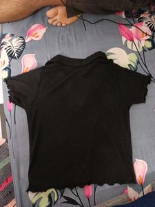 Black Collared Short Sleeve Top