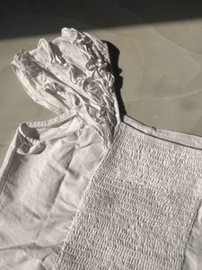 Chic White Ruched Puff Sleeve Top