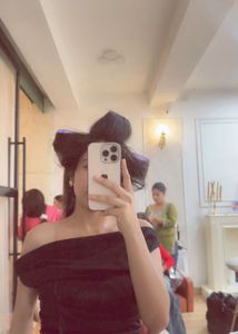 Chic Black One-Shoulder Top