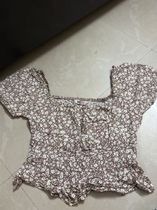 Chic Floral Print Square Neck Top