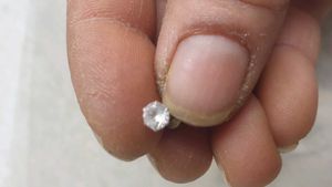 100% pure silver nose pin with free gift