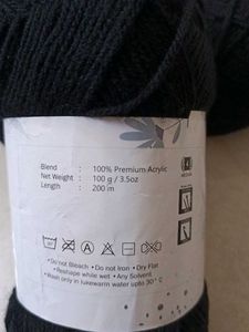 Impulse Black Yarn Set