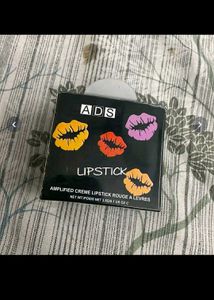 Amplified Creme Lipstick Set