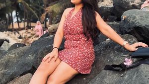 Chic Red Floral Mini Dress❤️‍🔥