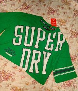 Superdry Graphic Tee💚