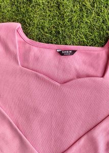 🌷Pink Thumb Hole Top🌷