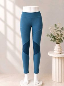 🎀350Rs SALE🎀PERFORMAX Teal Blue tights