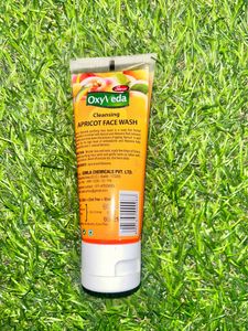 Simco Oxyveda Face Wash
