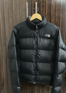 North Face Nuptse 700