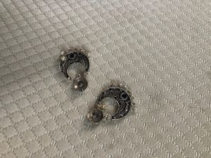 Chandbali Black Stone White Pearls Earring