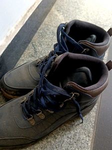 Trekking & Hiking Boots