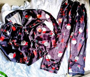 Christmas satin pajama set 👍