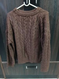 Brown Cable Knit Pullover Sweater