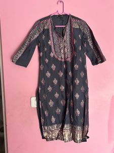Stylish Grey Kurta with Intricate Print