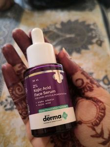The derma co. 2% Kojic acid face serum for dark sp