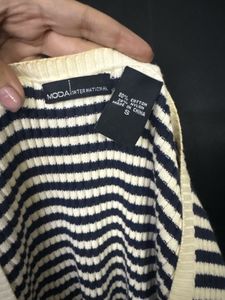 Striped Cropped Knit Top + free