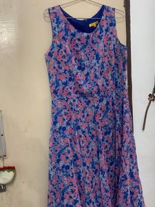 Chic Floral Print Sleeveless Dress