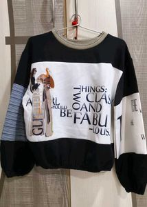Graphic Print Sweatshirt